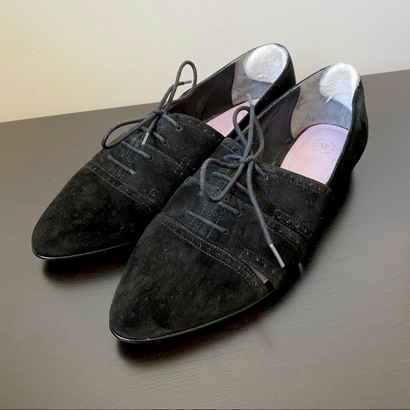 Johnston&Murphy Suede Flats - Picture 2 of 5